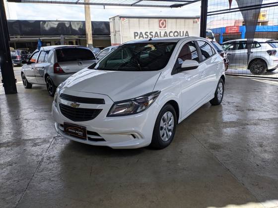 CHEVROLET ONIX 1.0 MPFI JOY 8V FLEX 4P MANUAL CHEVROLET ONIX 1.0 MPFI JOY 8V FLEX 4P MANUAL